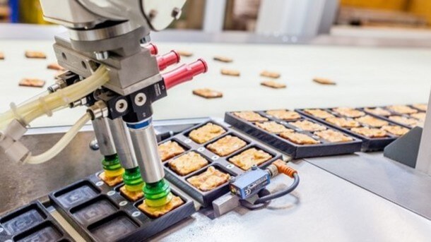 Food Factories: How Technology Changes The Industry