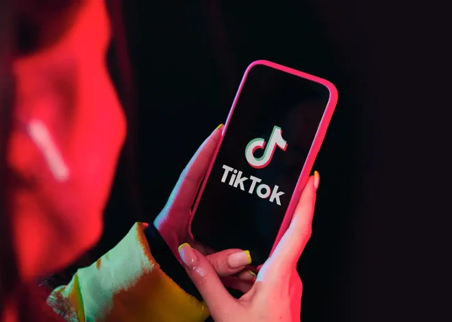 FRL Mean: TikTok’s Latest Slang Explained