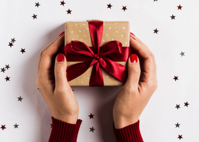 Gift-Giving Tips When You Are Traveling