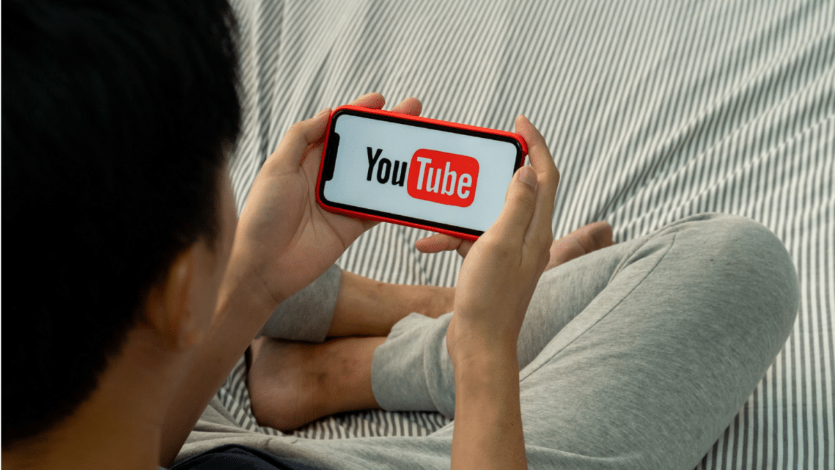 How to Compete with Top YouTubers by Boosting Views and Subscribers